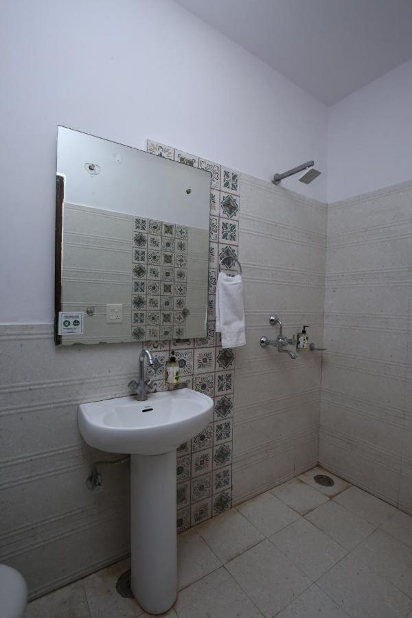 Hotel Pearl Grand & Banquet Zirakpur Exterior photo
